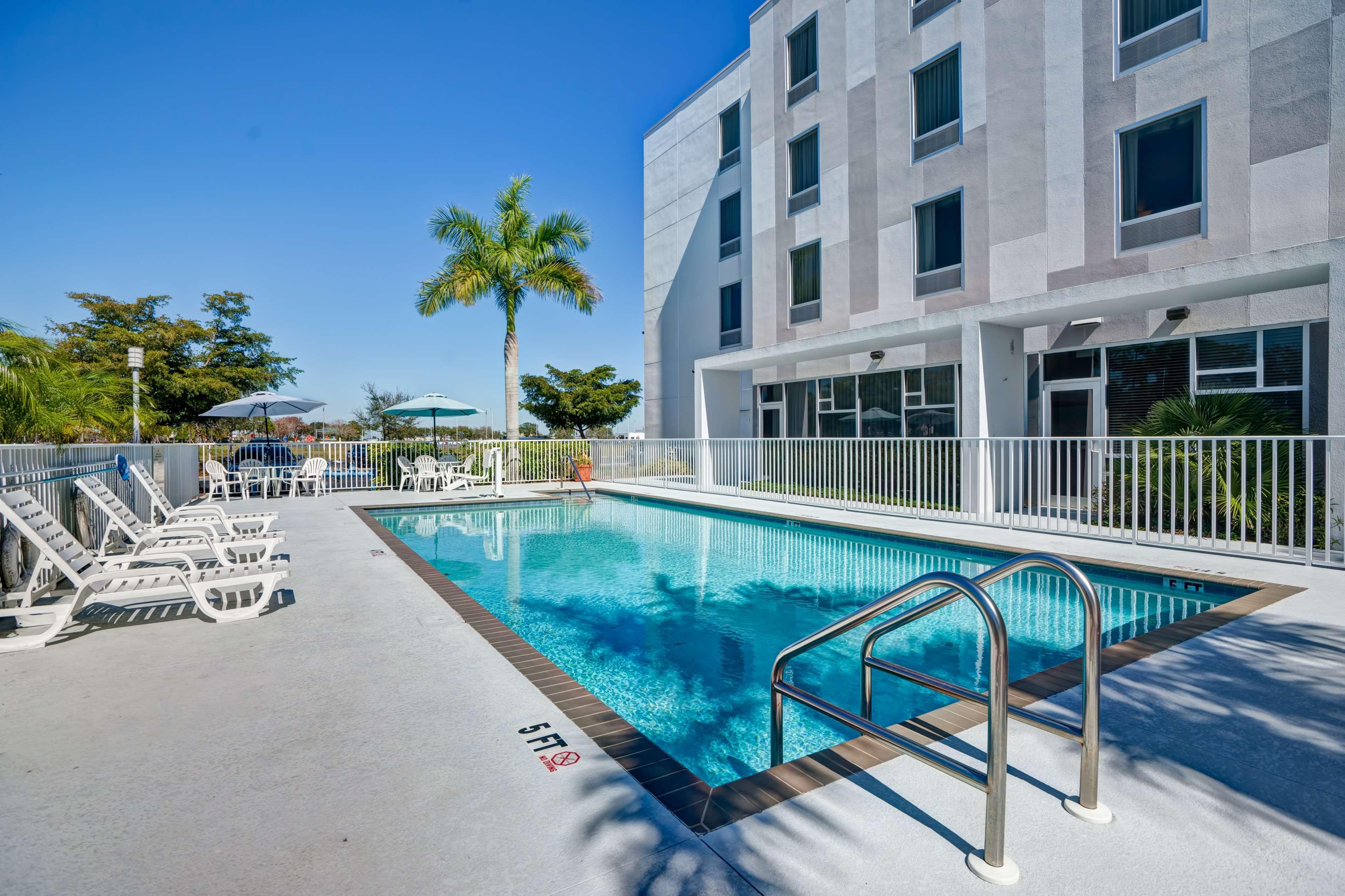 Hampton Inn & Suites Sarasota / Bradenton - Airport Dış mekan fotoğraf